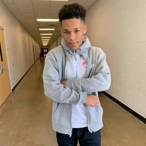 Meet your Posher, Lee